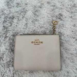 Coach Women’s White Bifold Wallet